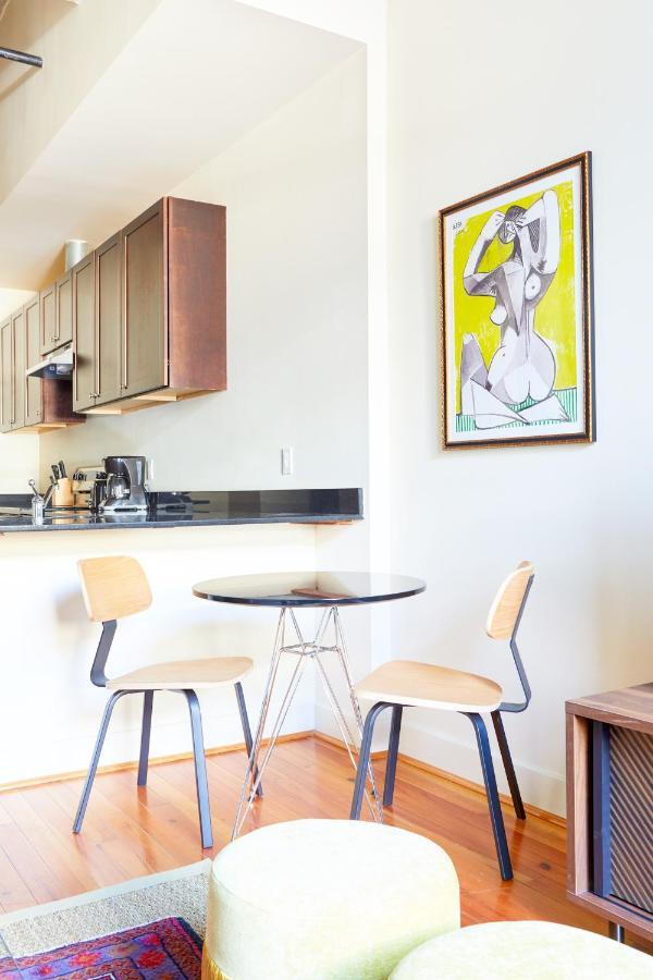 Апарт отель Sonder At Constance Lofts Новый Орлеан Экстерьер фото